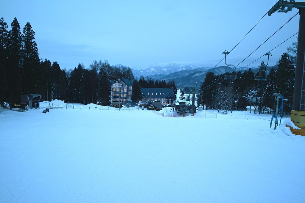 Hakuba Sun Valley Hotel Екстериор снимка
