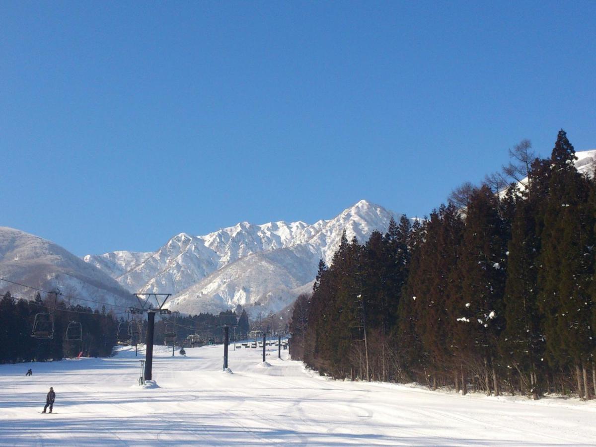 Hakuba Sun Valley Hotel Екстериор снимка